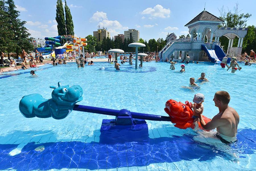 Belvarosi Apartman Eger Exterior photo